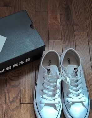 Chuck Taylor All Star Lift Platform Leather Converse Ladies 9 EUC